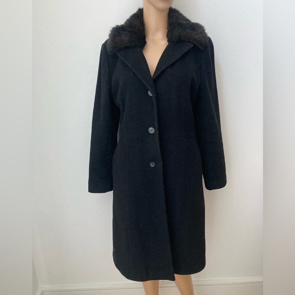 Zara Black Wool / Cashmere Coat with Fur Collar
